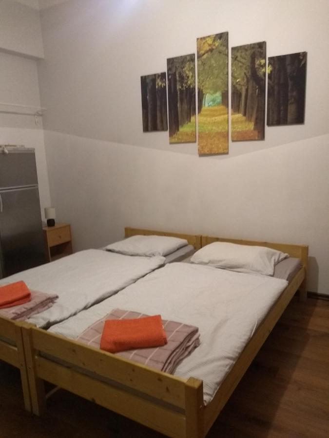 Staromiejski Hostel *